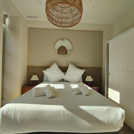 Mr Born Apartment Barcelona Bagian luar foto