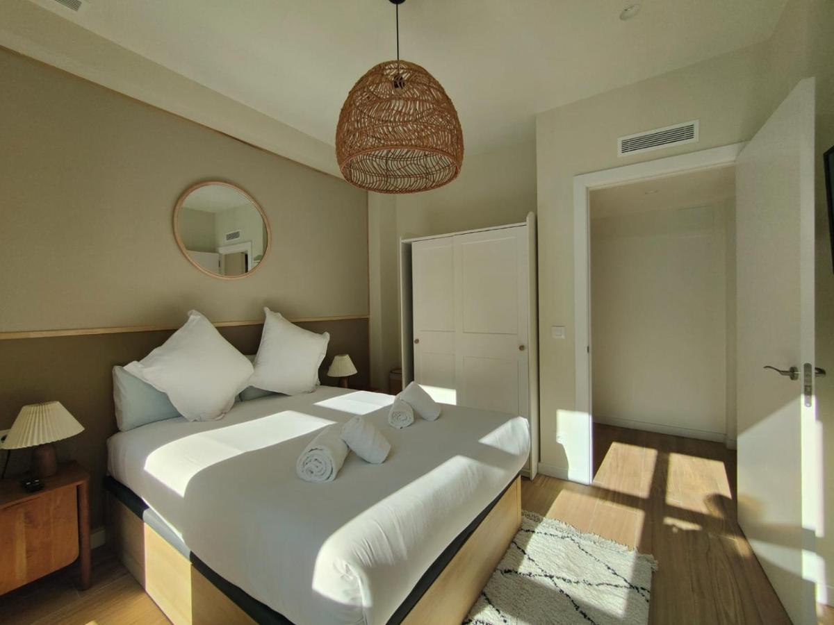 Mr Born Apartment Barcelona Bagian luar foto